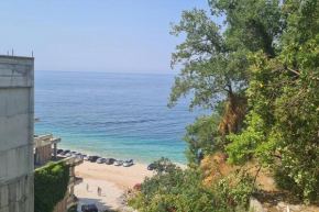 Lovely studio apartment on Montenegro Beach Side